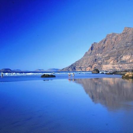 Apartamento El Coral Famara Buitenkant foto
